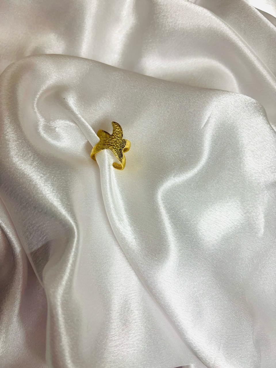 Golden Starfish Ring