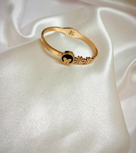 Rose Dazzle Rose-Gold Bracelet